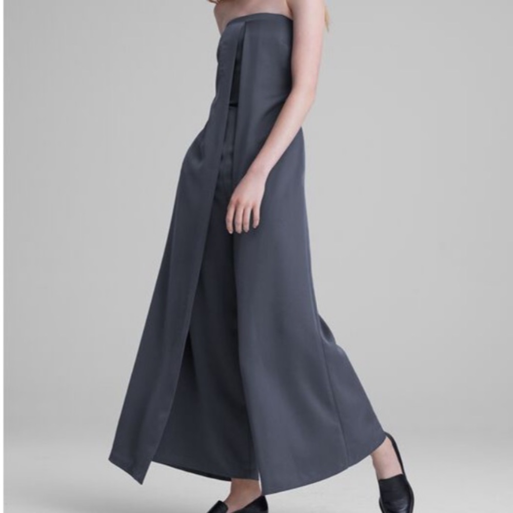Club Monaco Strapless Satin jumpsuit New - Picture 3 of 16